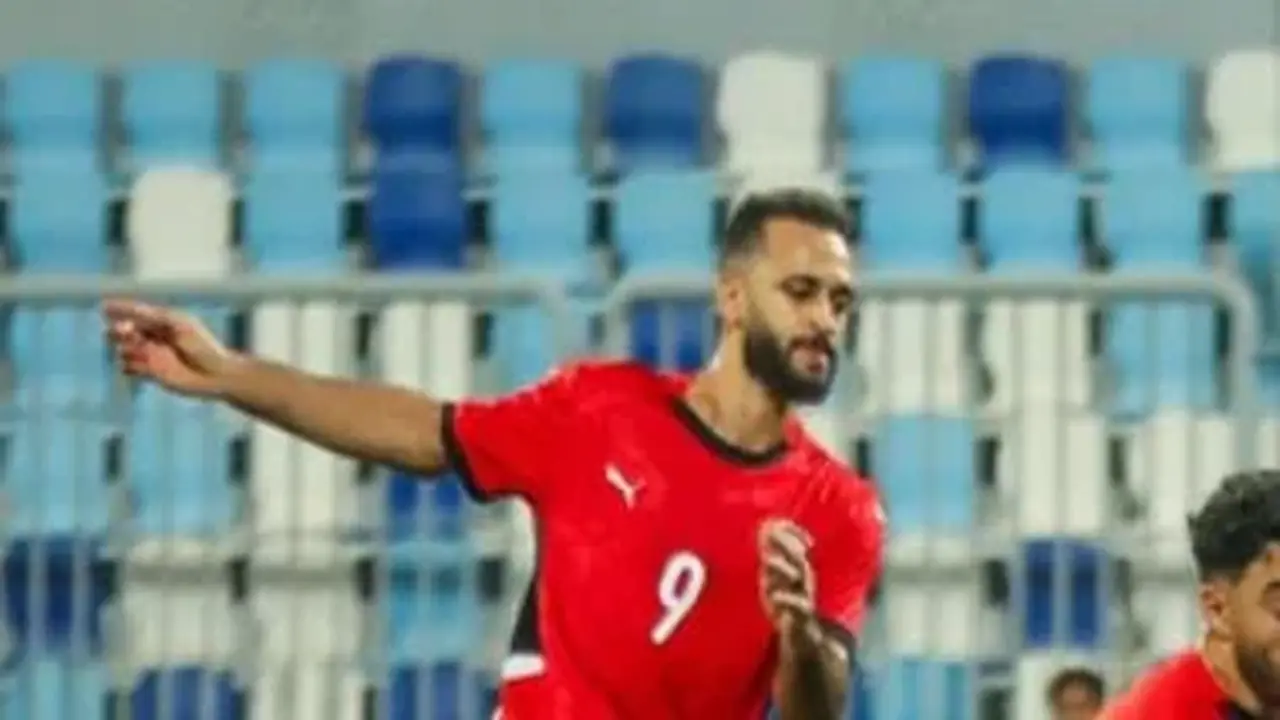 مروان حمدي يقود هجوم منتخب مصر في كأس العرب بحثًا عن تعزيز فرص التأهل ضد الإمارات